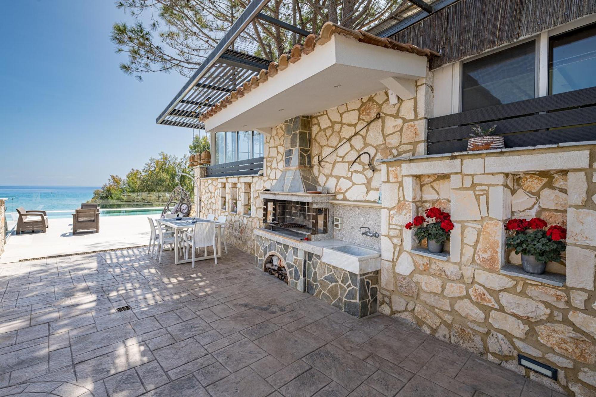אליקס Addimare Sea View Villa, And Events Venue מראה חיצוני תמונה