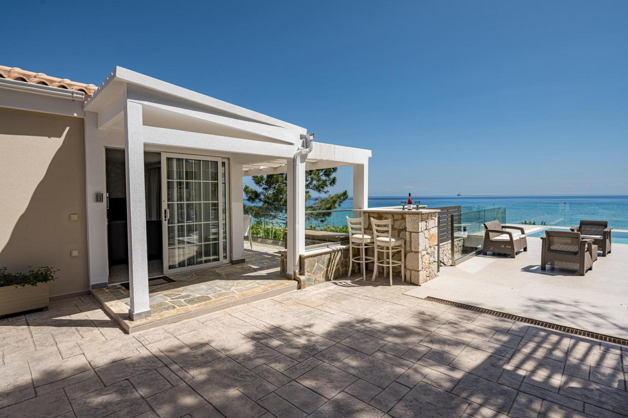אליקס Addimare Sea View Villa, And Events Venue מראה חיצוני תמונה